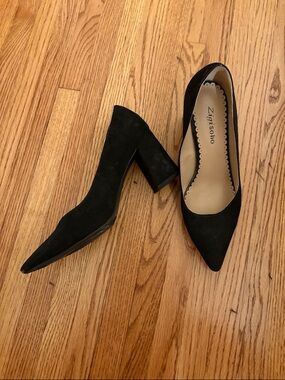 Zigi Soho Black Suede Pointed Block Heel Pumps